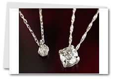 ���e������I�v���`�i0.45ct�_�C�������h�y���_���g���i�ʐ^